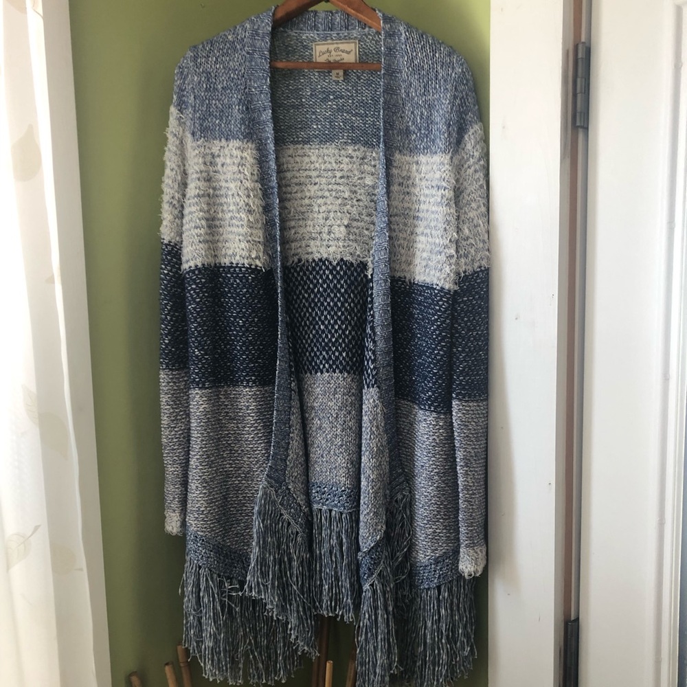 Lucky Brand Fringe Sweater. Size M. EUC. Boho.